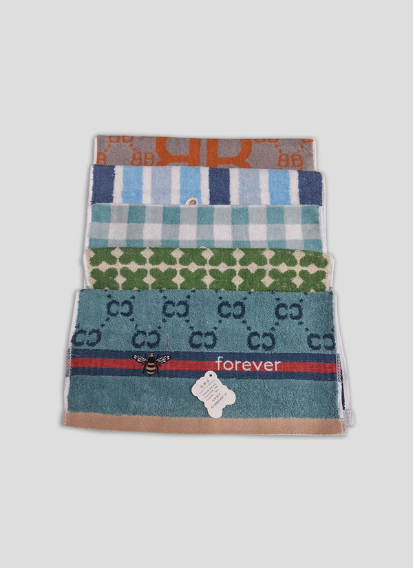 Multi-coloured face towel